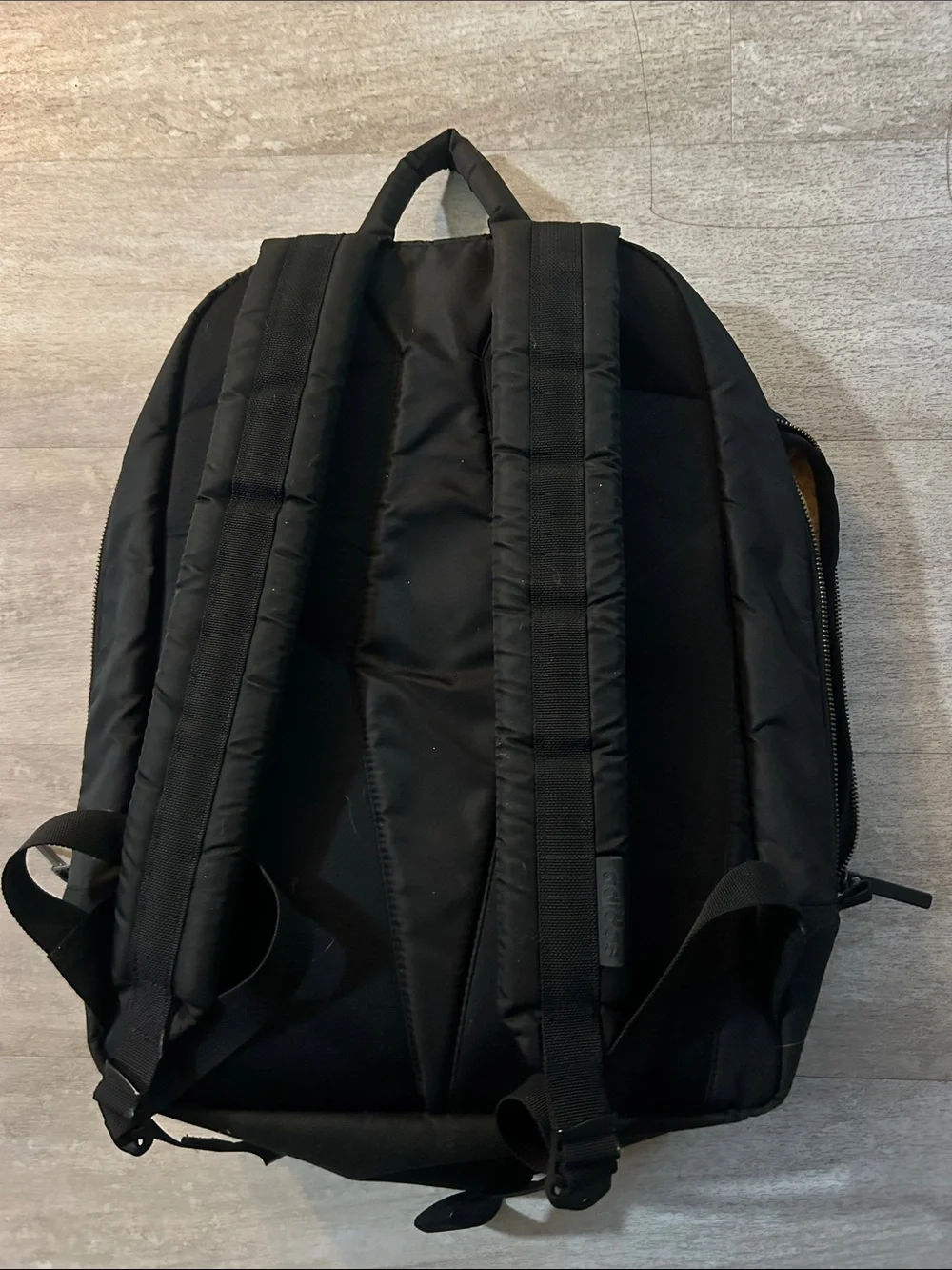 Large adidas backpack - Picture 8 of 8